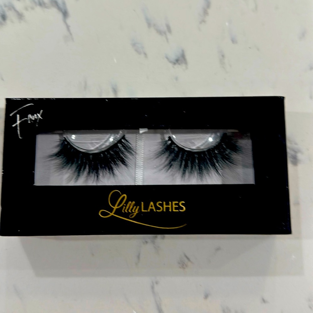 $11 🌙 Lily Lashes Faux Mink Lashes In MIAMI Celebrity FAV BESTSELLER NEW